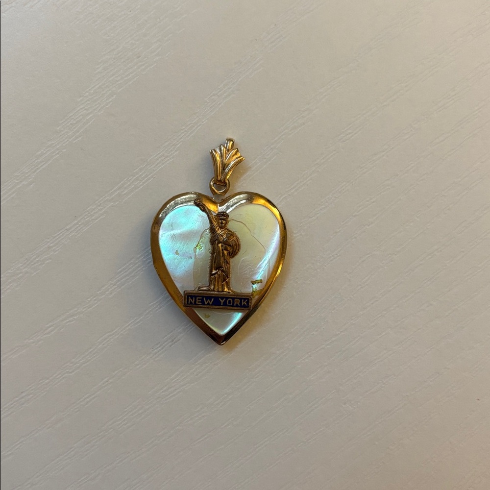 Vintage New York heart locket gold tone